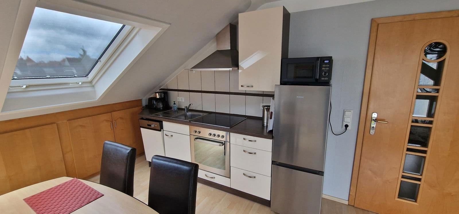 Pronájem bytu 2+1 52 m², Bodenheim, Porýní-Falc Pronájem bytu 2+1 52 m², Bodenheim, Porýní-Falc