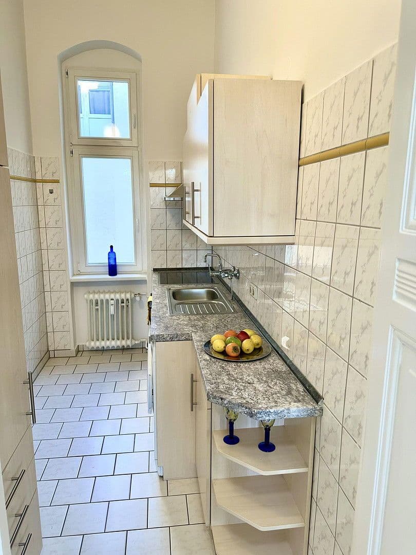 Pronájem bytu 1+kk 45 m², Friedrichsruher Str. 3, Berlin, Berlín Pronájem bytu 1+kk 45 m², Friedrichsruher Str. 3, Berlin, Berlín