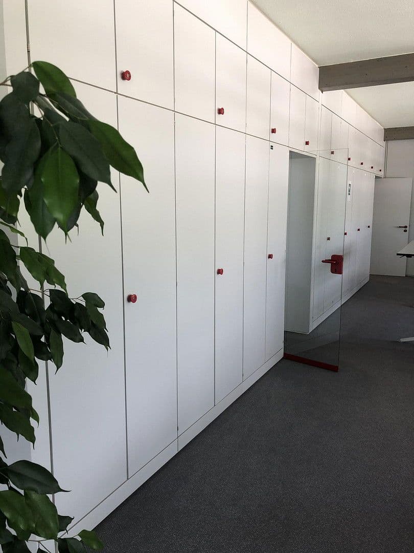 Pronájem kanceláře 1.050 m², Ludwigsburg, Bádensko-Württembersko Pronájem kanceláře 1.050 m², Ludwigsburg, Bádensko-Württembersko