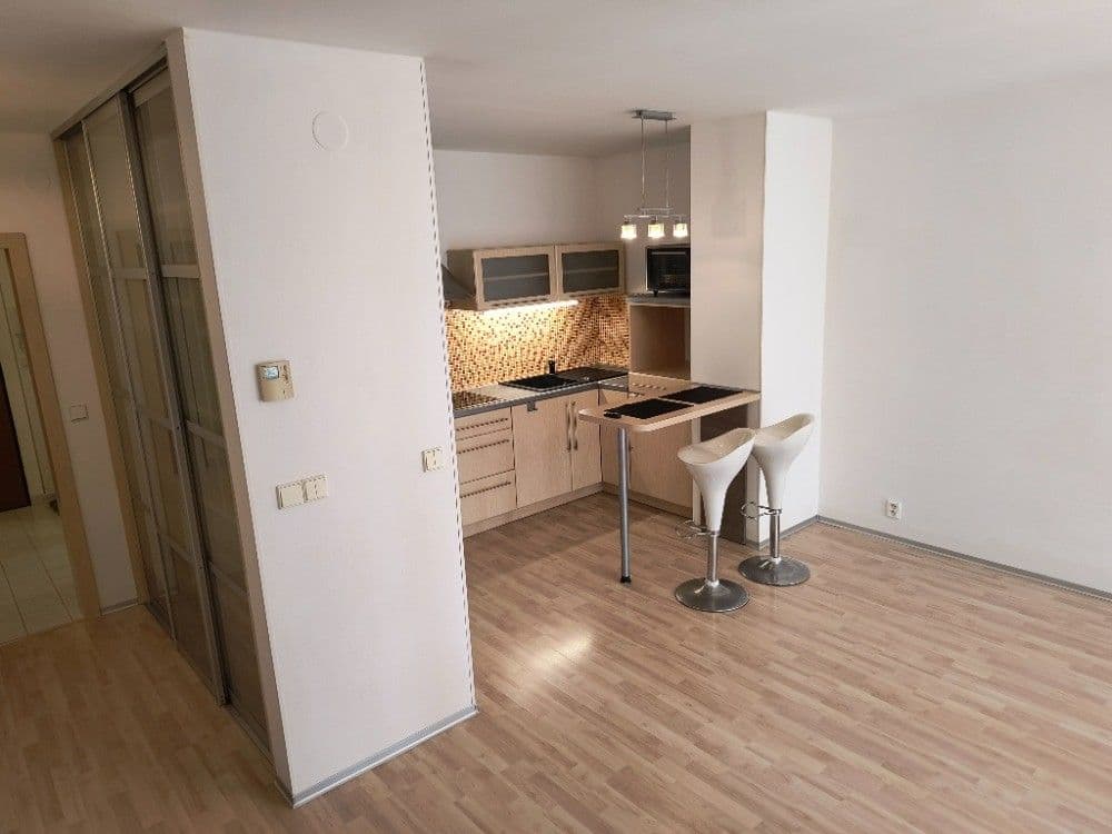 Pronájem bytu 2+kk 49 m², Handkeho, Olomouc, Olomoucký kraj Pronájem bytu 2+kk 49 m², Handkeho, Olomouc, Olomoucký kraj