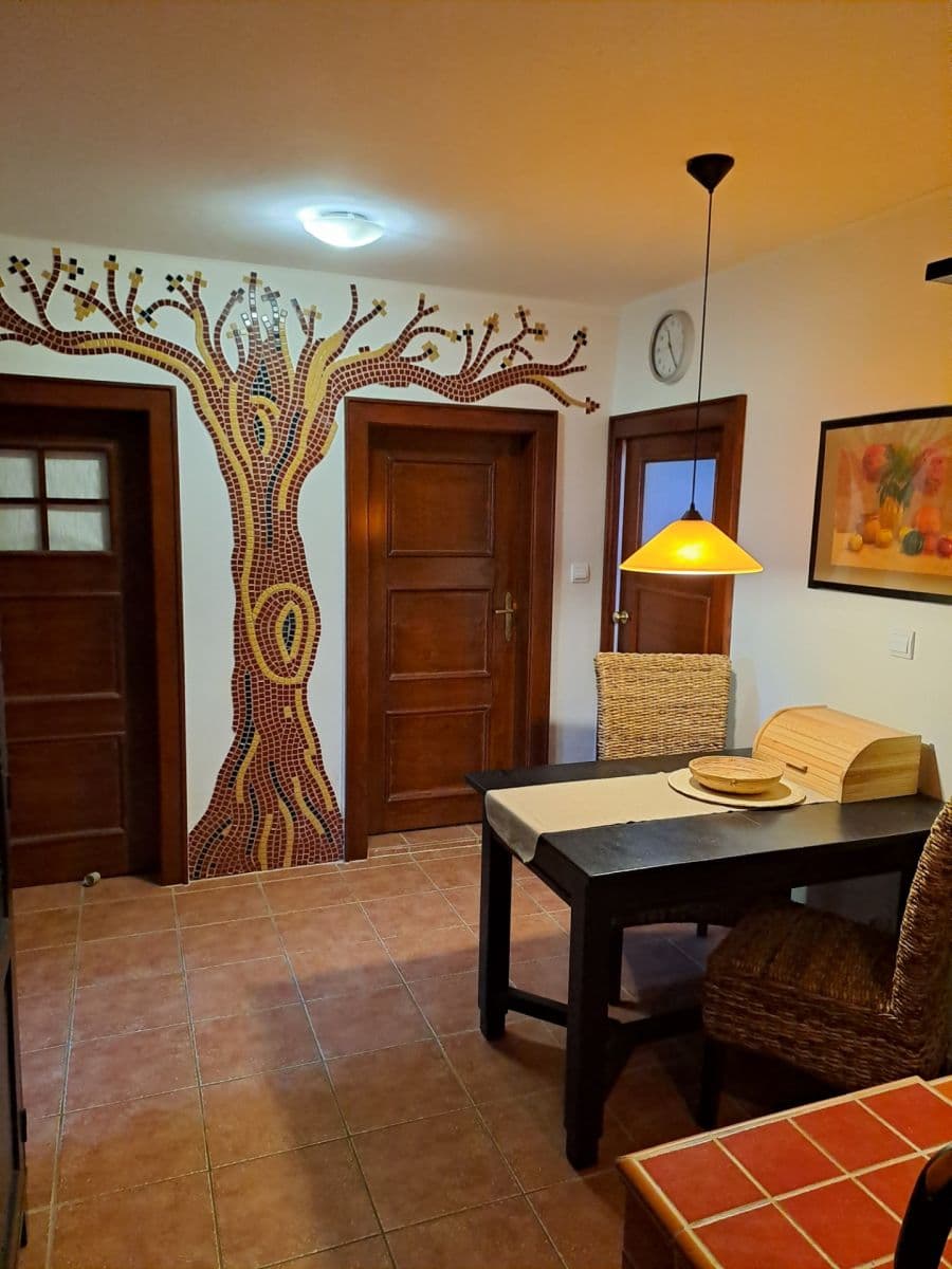 Pronájem bytu 1+1 40 m², Bulharská, Pardubice, Pardubický kraj Pronájem bytu 1+1 40 m², Bulharská, Pardubice, Pardubický kraj