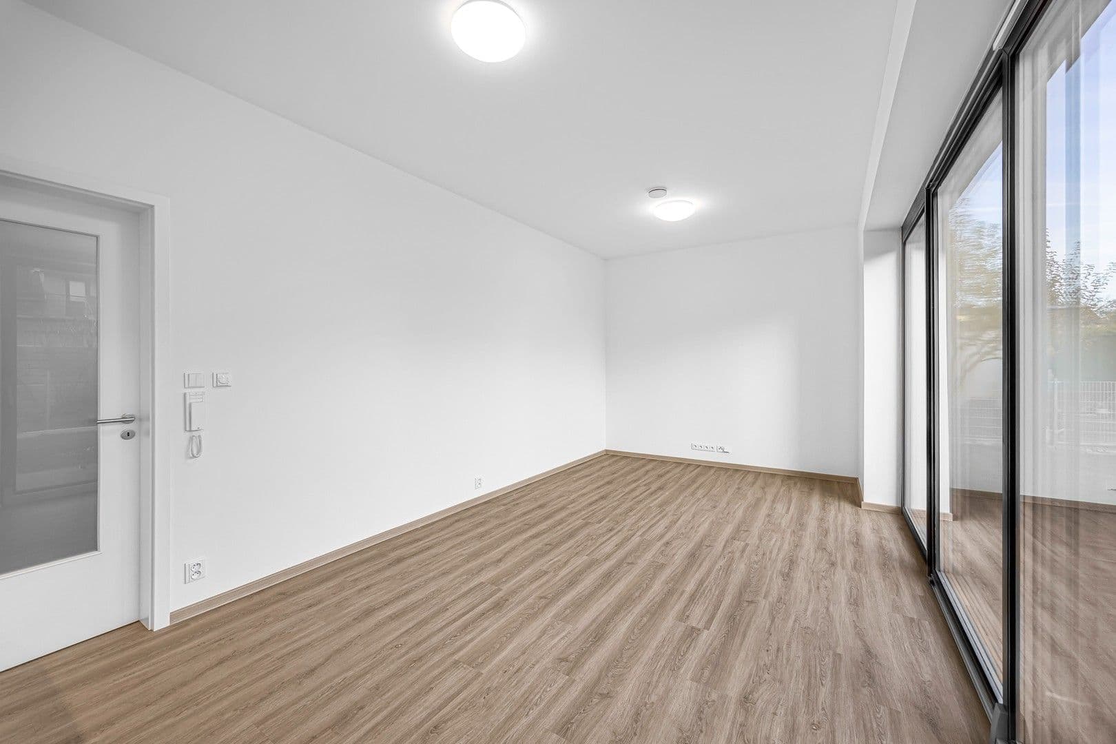 Pronájem bytu 2+kk 43 m², K dálnici, Praha, Praha Pronájem bytu 2+kk 43 m², K dálnici, Praha, Praha