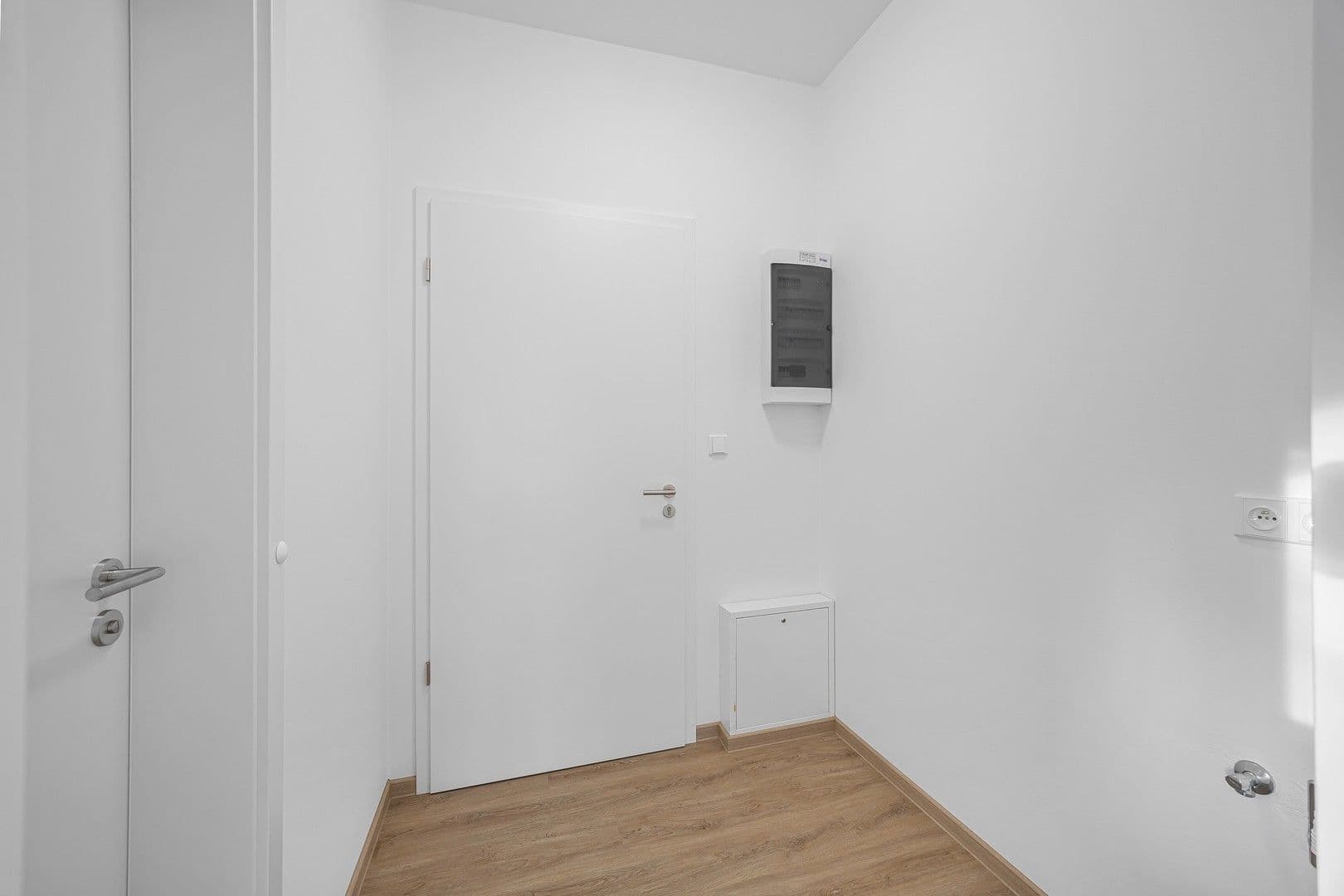 Pronájem bytu 1+kk 33 m², K dálnici, Praha, Praha Pronájem bytu 1+kk 33 m², K dálnici, Praha, Praha