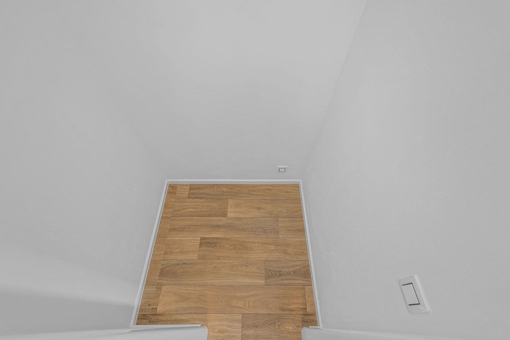 Pronájem bytu 4+kk 69 m², Hledíková, Praha, Praha Pronájem bytu 4+kk 69 m², Hledíková, Praha, Praha