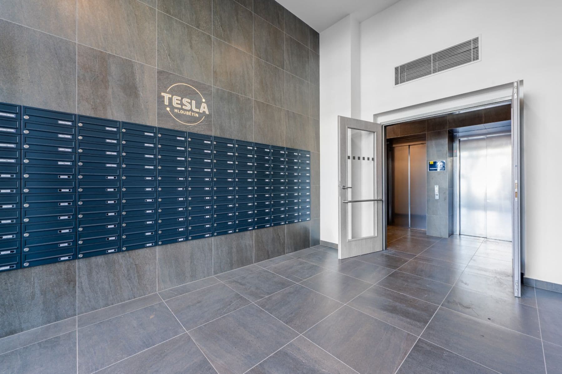 Pronájem bytu 1+kk 32 m², Poděbradská, Praha, Praha Pronájem bytu 1+kk 32 m², Poděbradská, Praha, Praha