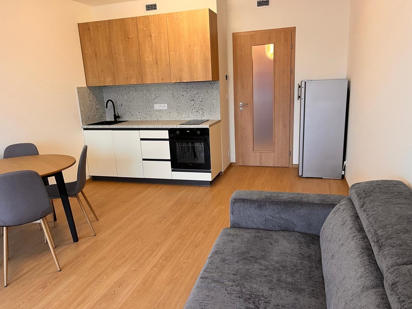 Pronájem bytu 1+kk 32 m², Poděbradská, Praha, Praha Pronájem bytu 1+kk 32 m², Poděbradská, Praha, Praha