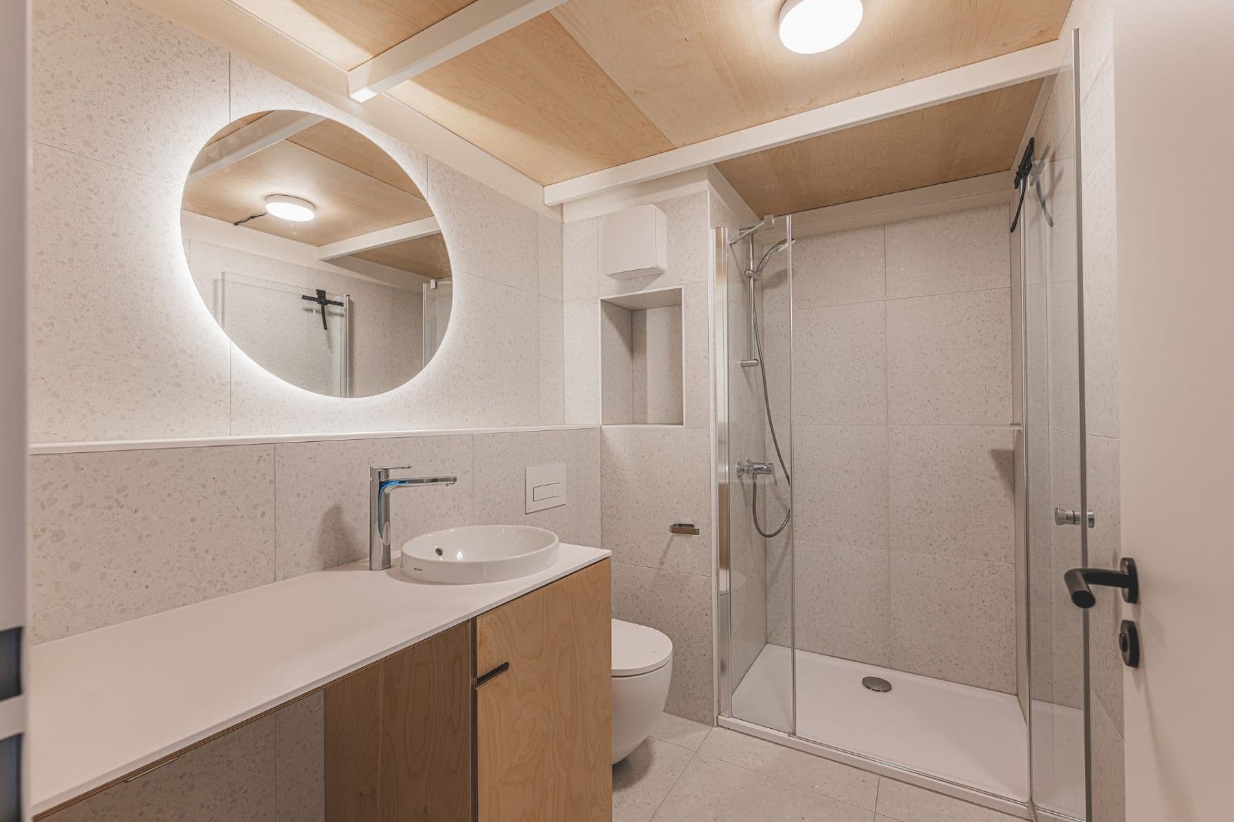 Pronájem bytu 1+kk 34 m², Pražská třída, Hradec Králové, Královéhradecký kraj Pronájem bytu 1+kk 34 m², Pražská třída, Hradec Králové, Královéhradecký kraj