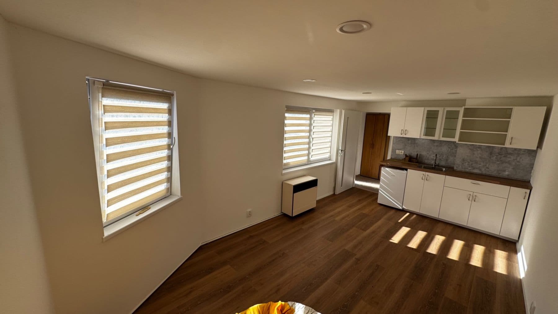 Pronájem kanceláře 30 m², Nad Kazankou, Praha, Praha Pronájem kanceláře 30 m², Nad Kazankou, Praha, Praha