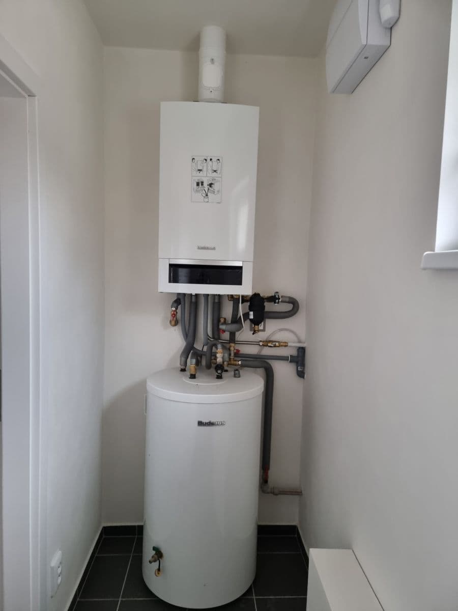 Prodej domu 130 m², pozemek 458 m², Chržín, Středočeský kraj Prodej domu 130 m², pozemek 458 m², Chržín, Středočeský kraj