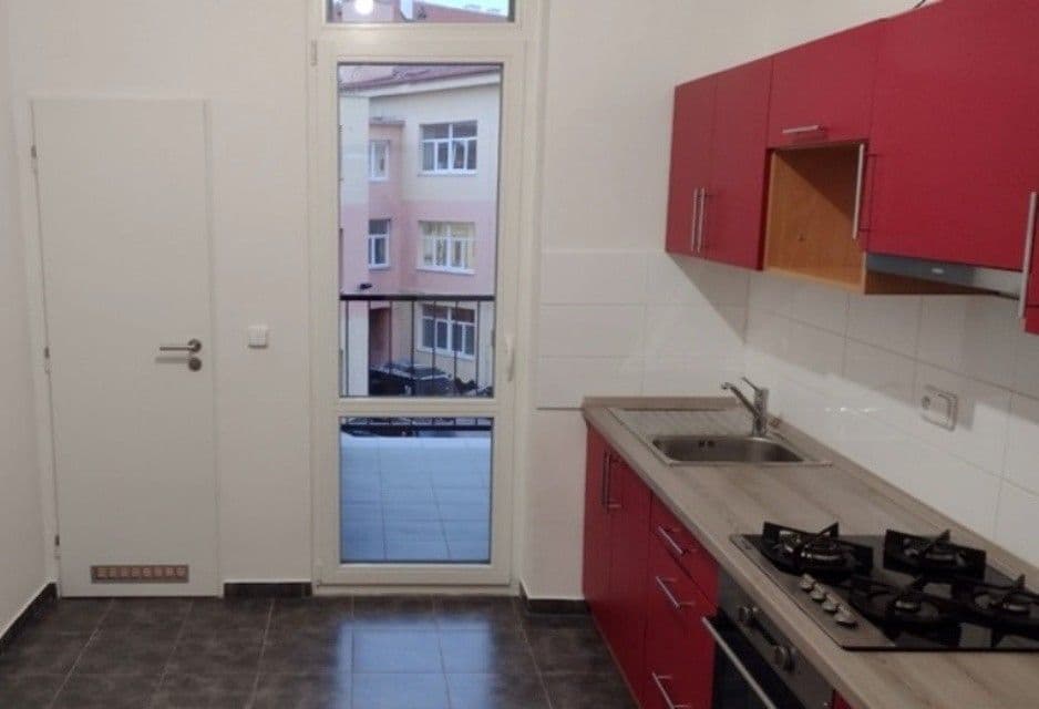 Pronájem bytu 1+1 51 m², Vocelova, Kutná Hora, Středočeský kraj Pronájem bytu 1+1 51 m², Vocelova, Kutná Hora, Středočeský kraj
