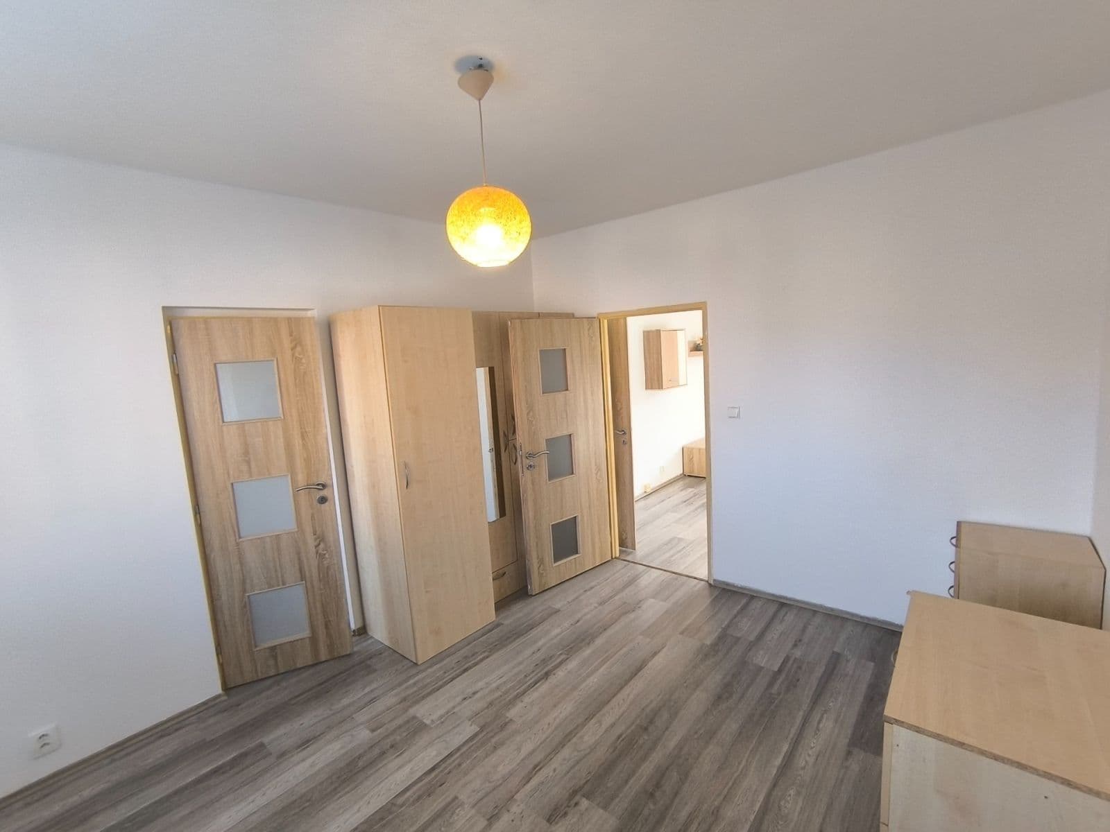 Pronájem bytu 2+1 55 m², Říjnová, Chodov, Karlovarský kraj Pronájem bytu 2+1 55 m², Říjnová, Chodov, Karlovarský kraj