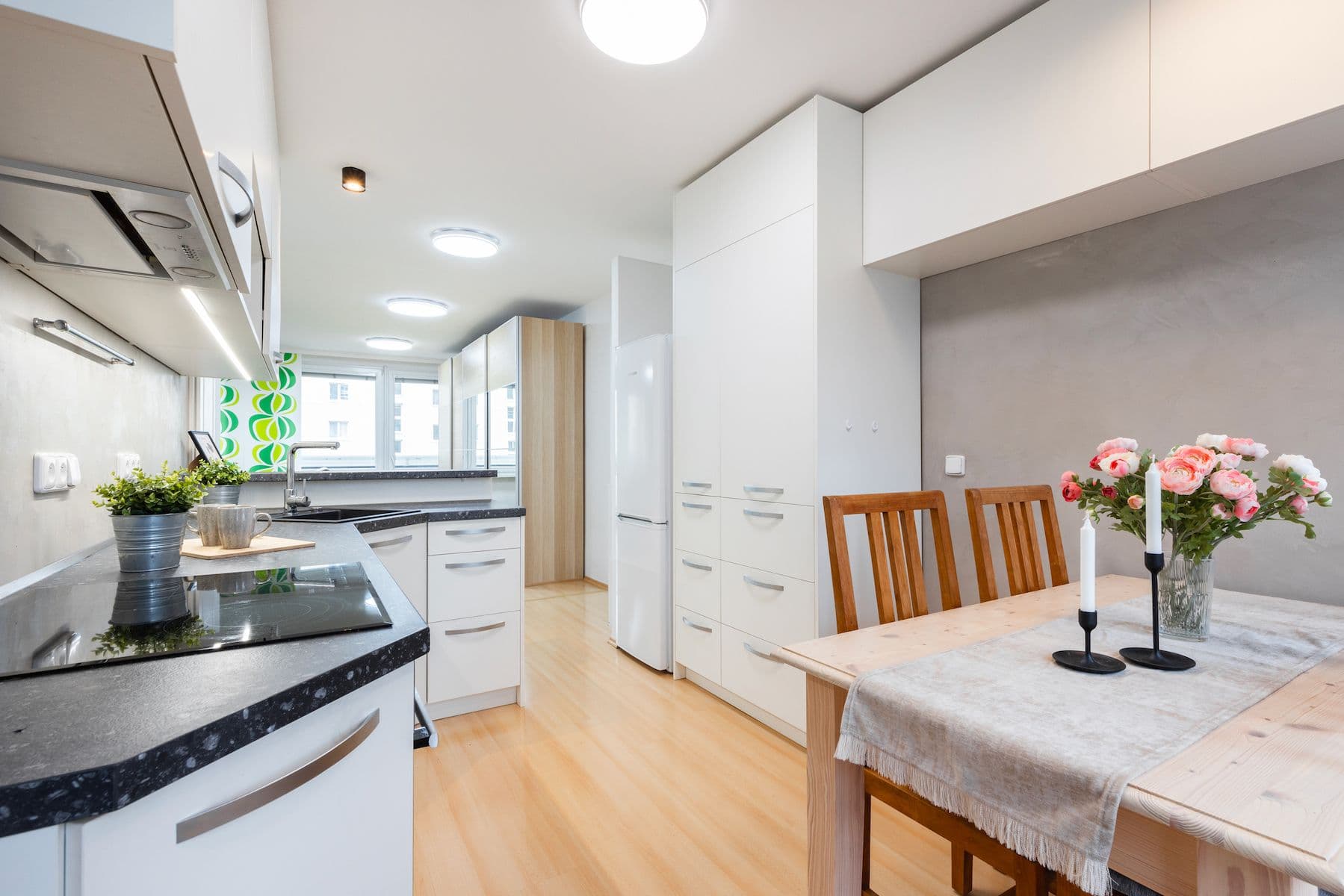 Prodej bytu 3+1 86 m², V Olšinách, Praha, Praha Prodej bytu 3+1 86 m², V Olšinách, Praha, Praha