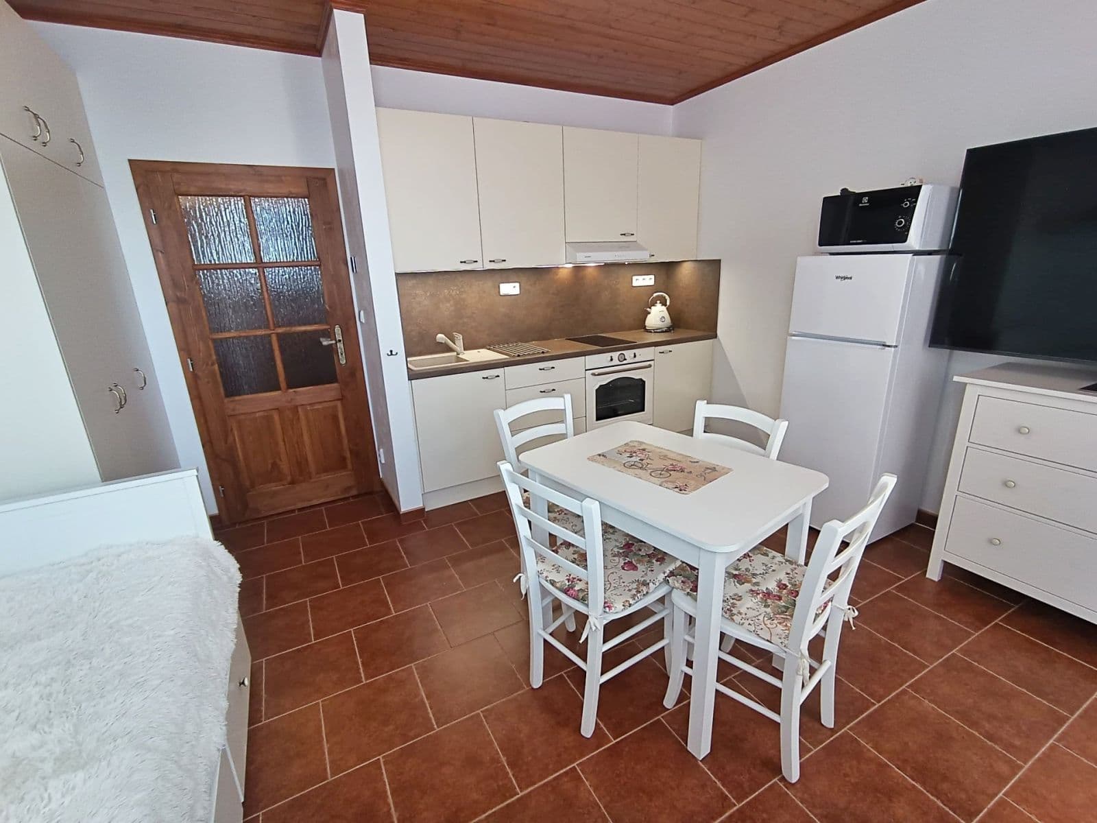 Pronájem bytu 1+kk 22 m², Medlov, Jihomoravský kraj Pronájem bytu 1+kk 22 m², Medlov, Jihomoravský kraj