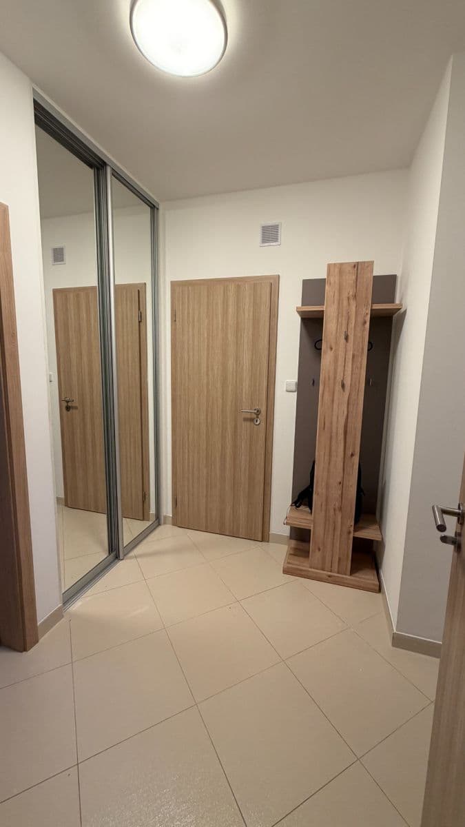 Pronájem bytu 2+kk 55 m², Padovská, Praha, Praha Pronájem bytu 2+kk 55 m², Padovská, Praha, Praha