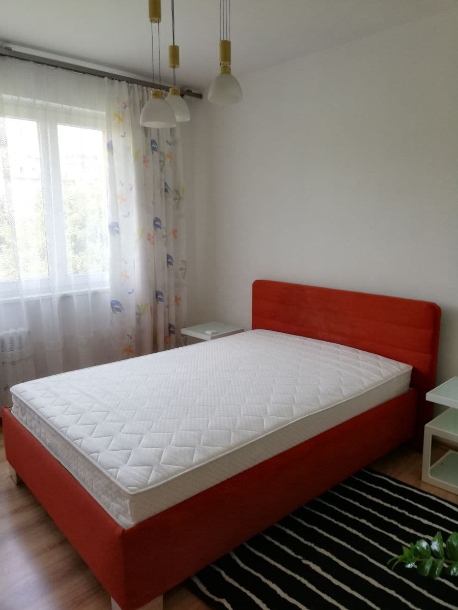 Pronájem bytu 2+1 65 m², Cerhenická, Praha, Praha Pronájem bytu 2+1 65 m², Cerhenická, Praha, Praha