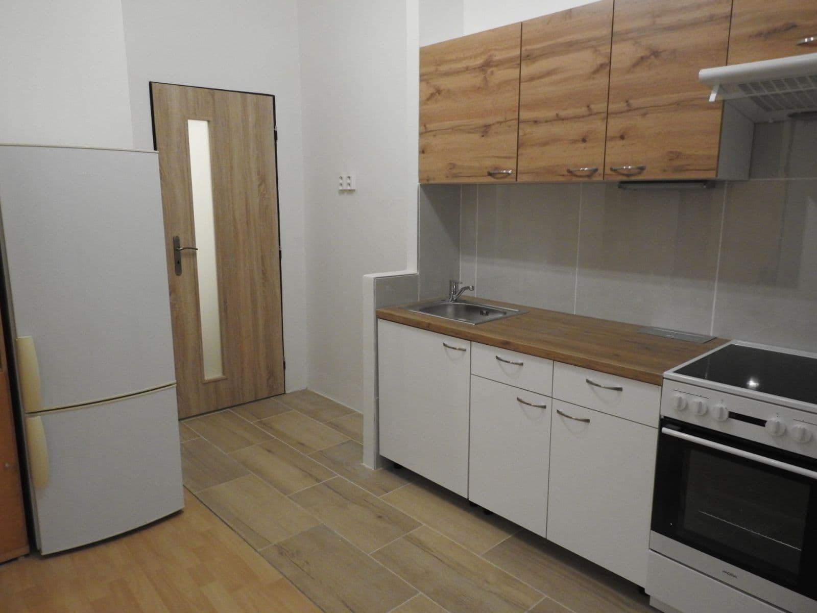 Pronájem bytu 1+1 40 m², Cetyňská, Praha, Praha Pronájem bytu 1+1 40 m², Cetyňská, Praha, Praha