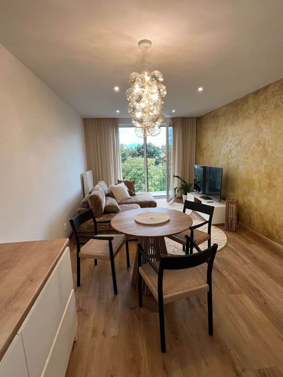 Pronájem bytu 3+kk 76 m², V Kolonii, Nymburk, Středočeský kraj Pronájem bytu 3+kk 76 m², V Kolonii, Nymburk, Středočeský kraj