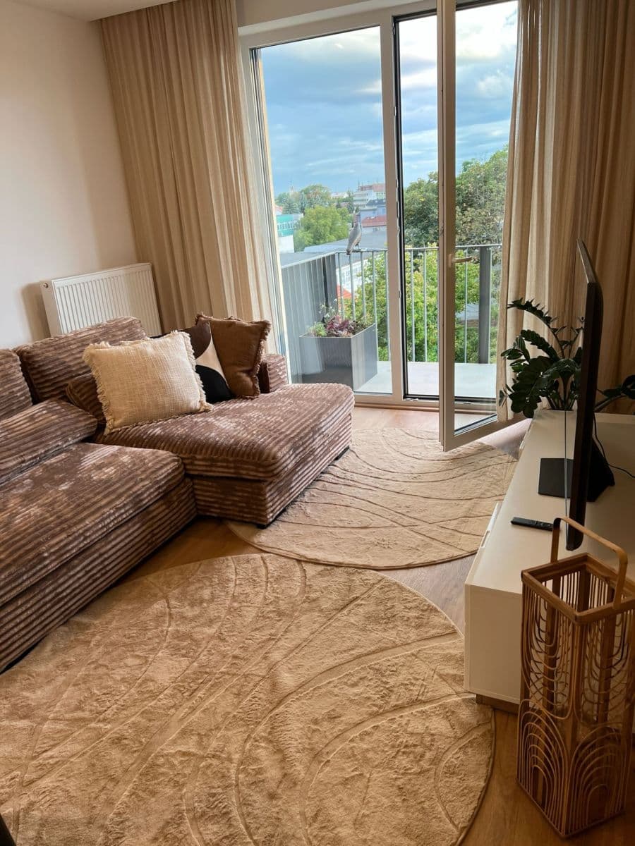 Pronájem bytu 3+kk 76 m², V Kolonii, Nymburk, Středočeský kraj Pronájem bytu 3+kk 76 m², V Kolonii, Nymburk, Středočeský kraj