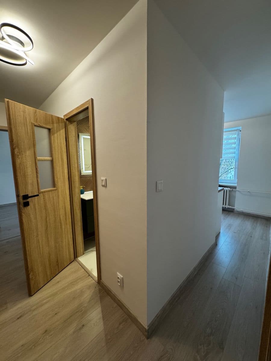 Prodej bytu 2+1 53 m², Závodní, Karviná, Moravskoslezský kraj Prodej bytu 2+1 53 m², Závodní, Karviná, Moravskoslezský kraj