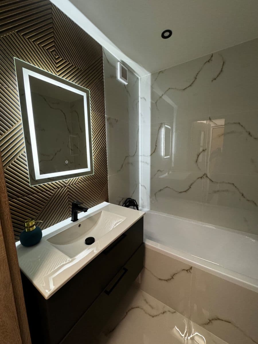 Prodej bytu 2+1 53 m², Závodní, Karviná, Moravskoslezský kraj Prodej bytu 2+1 53 m², Závodní, Karviná, Moravskoslezský kraj