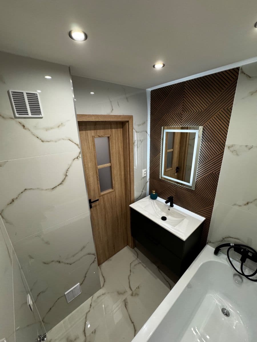 Prodej bytu 2+1 53 m², Závodní, Karviná, Moravskoslezský kraj Prodej bytu 2+1 53 m², Závodní, Karviná, Moravskoslezský kraj