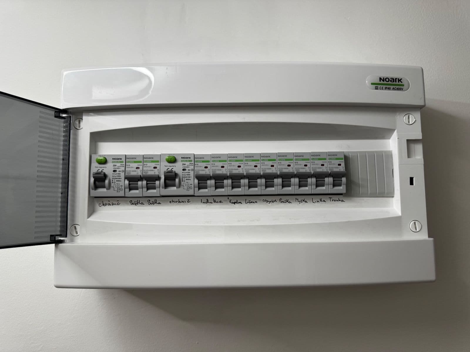 Prodej bytu 2+1 53 m², Závodní, Karviná, Moravskoslezský kraj Prodej bytu 2+1 53 m², Závodní, Karviná, Moravskoslezský kraj