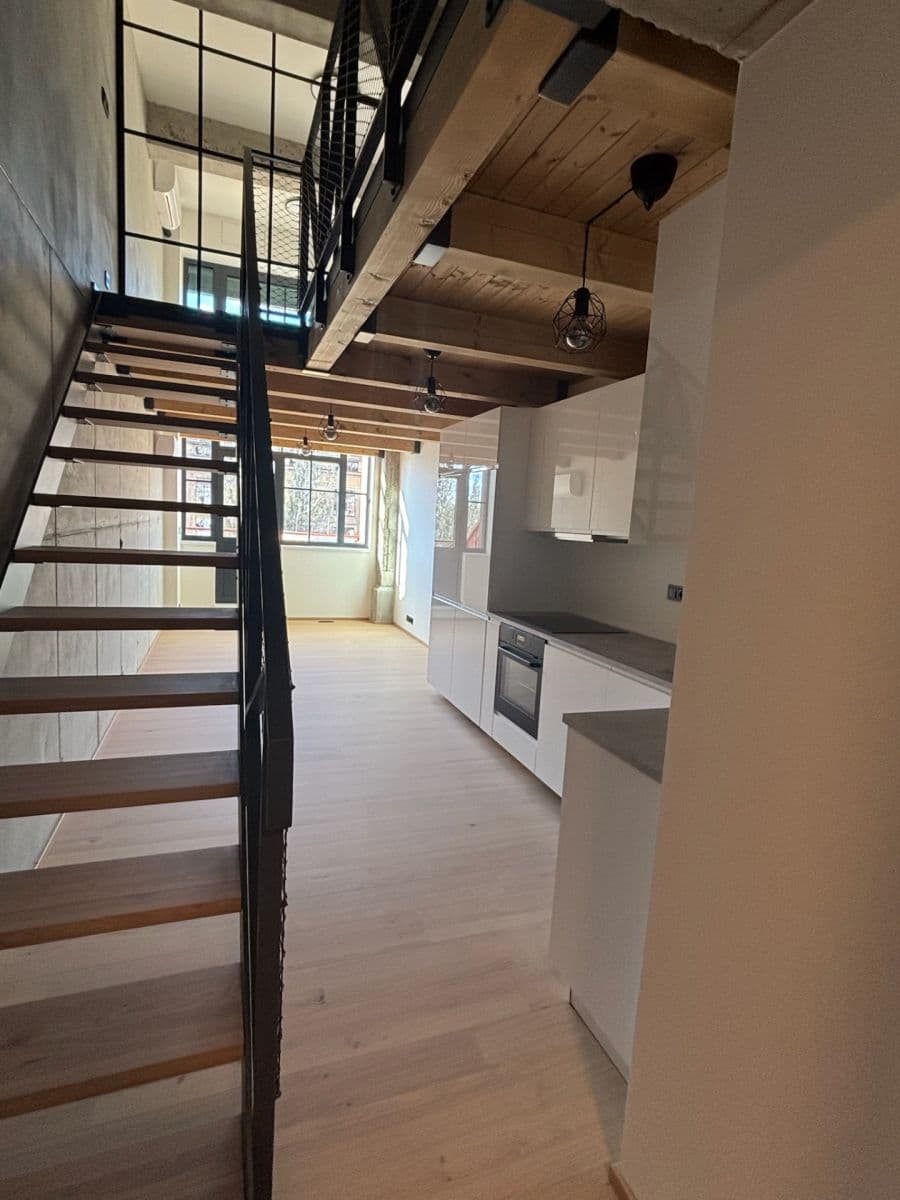 Pronájem bytu 3+kk 66 m², Kolbenova, Praha, Praha Pronájem bytu 3+kk 66 m², Kolbenova, Praha, Praha