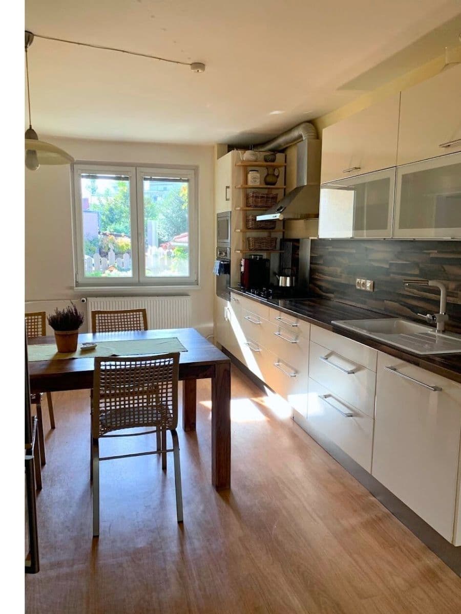 Prodej domu 120 m², pozemek 115 m², Havlíčkova, Hodonín, Jihomoravský kraj Prodej domu 120 m², pozemek 115 m², Havlíčkova, Hodonín, Jihomoravský kraj