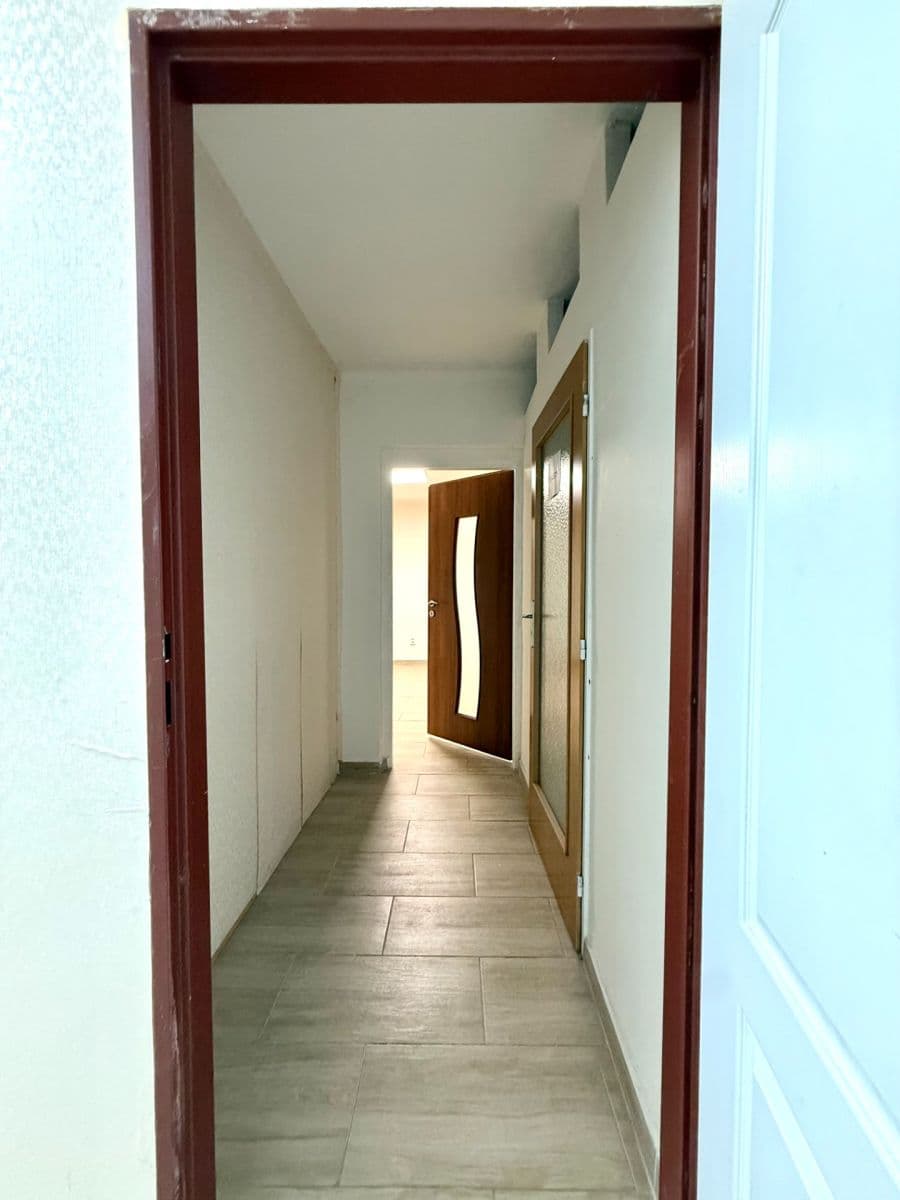 Pronájem domu 140 m², pozemek 50 m², Mělnická, Tišice, Středočeský kraj Pronájem domu 140 m², pozemek 50 m², Mělnická, Tišice, Středočeský kraj