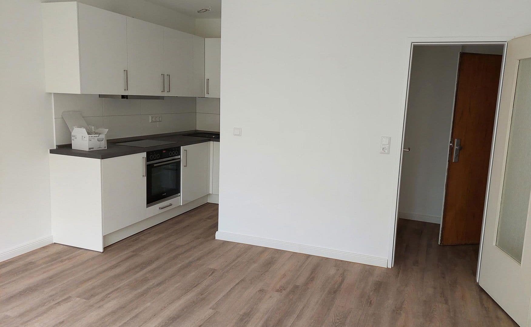 Prodej bytu 1+1 29 m², Fuhlsbüttler Str. 640, Hamburg, Hamburg Prodej bytu 1+1 29 m², Fuhlsbüttler Str. 640, Hamburg, Hamburg