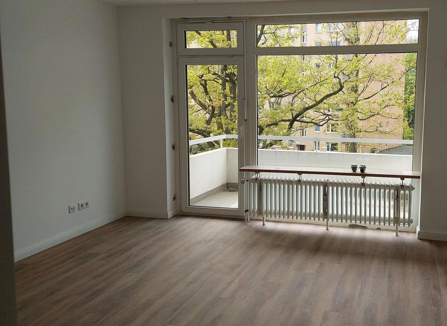 Prodej bytu 1+1 29 m², Fuhlsbüttler Str. 640, Hamburg, Hamburg Prodej bytu 1+1 29 m², Fuhlsbüttler Str. 640, Hamburg, Hamburg