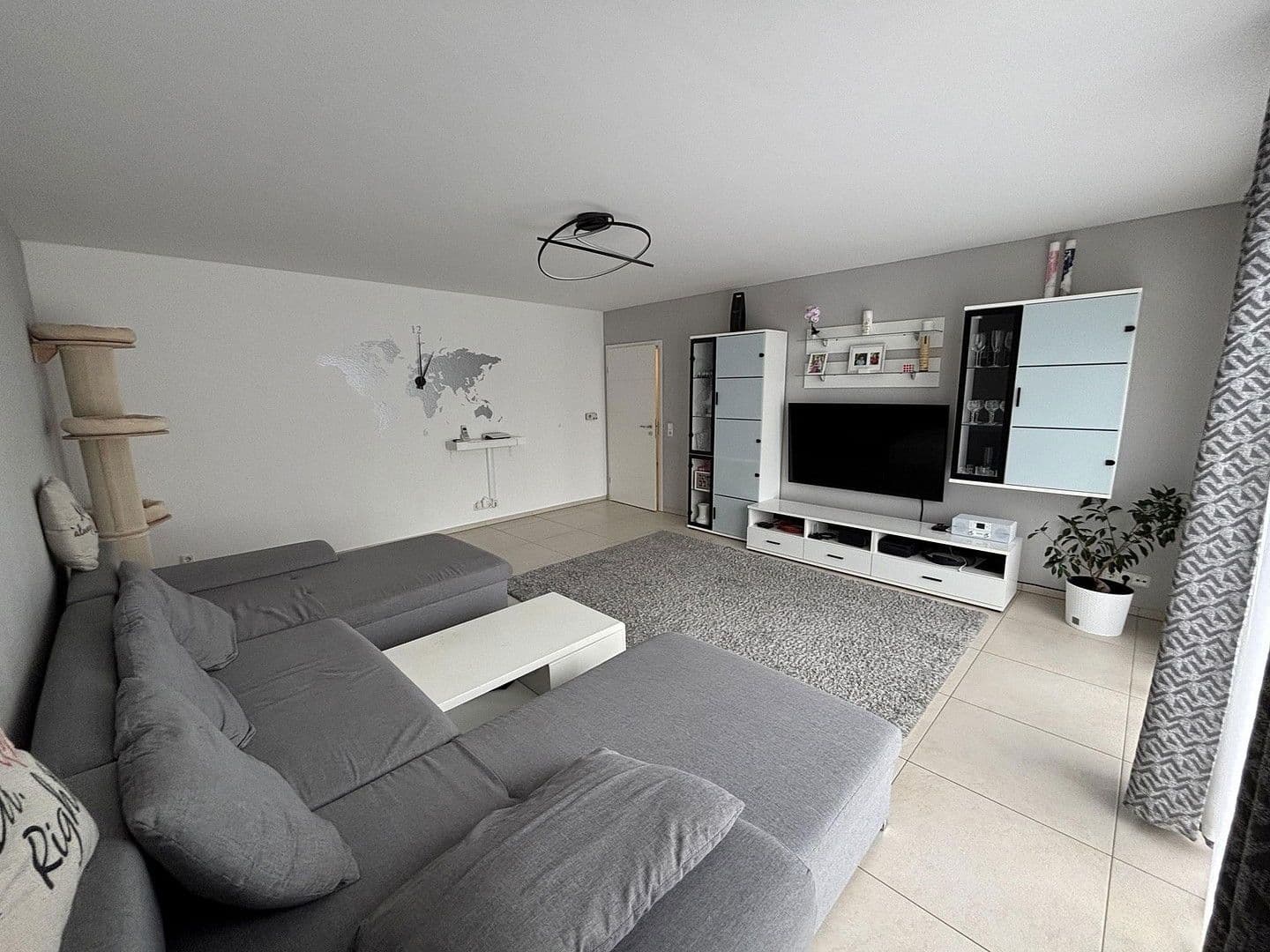 Prodej bytu 3+1 83 m², Hennef (Sieg), Severní Porýní-Vestfálsko Prodej bytu 3+1 83 m², Hennef (Sieg), Severní Porýní-Vestfálsko