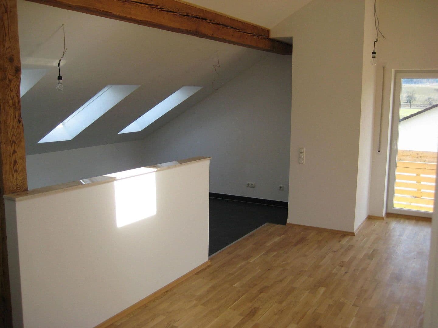 Pronájem bytu 2+kk 73 m², Hettenshausen / Jahnhöhe, Bavorsko Pronájem bytu 2+kk 73 m², Hettenshausen / Jahnhöhe, Bavorsko