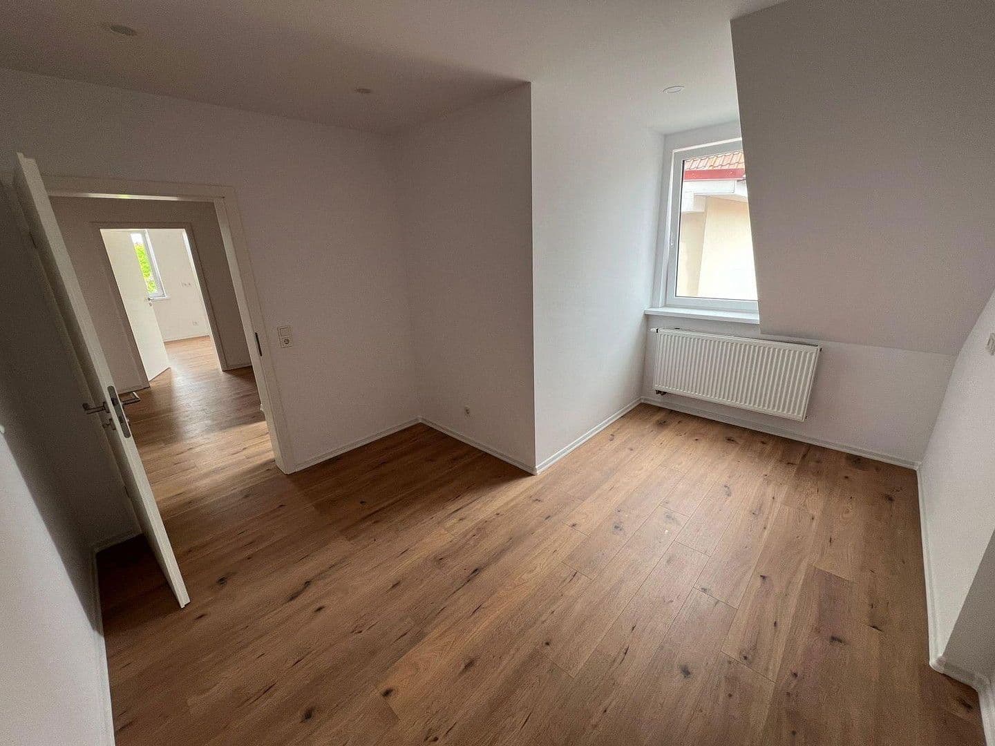 Pronájem bytu 4+1 91 m², Rathausstraße 7, Hockenheim, Bádensko-Württembersko Pronájem bytu 4+1 91 m², Rathausstraße 7, Hockenheim, Bádensko-Württembersko