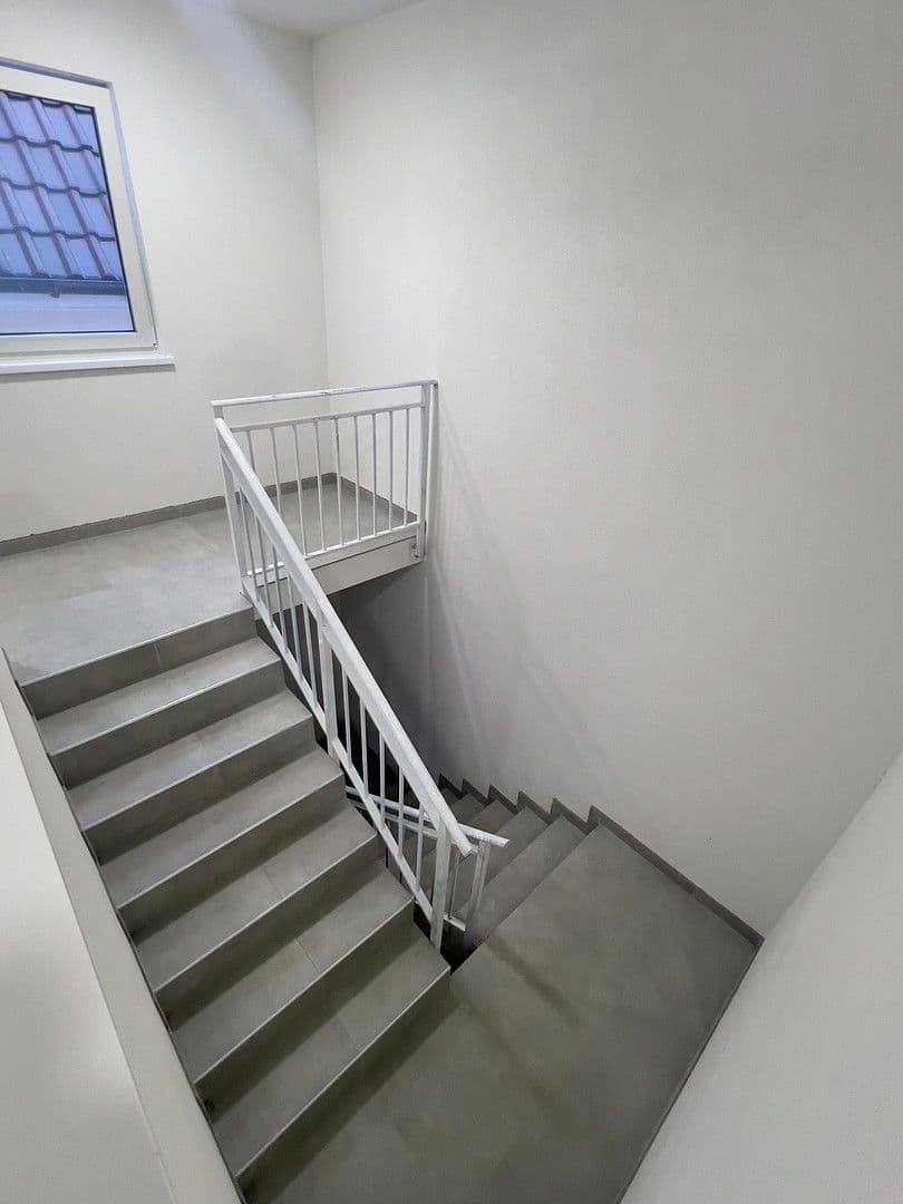 Pronájem bytu 4+1 91 m², Rathausstraße 7, Hockenheim, Bádensko-Württembersko Pronájem bytu 4+1 91 m², Rathausstraße 7, Hockenheim, Bádensko-Württembersko