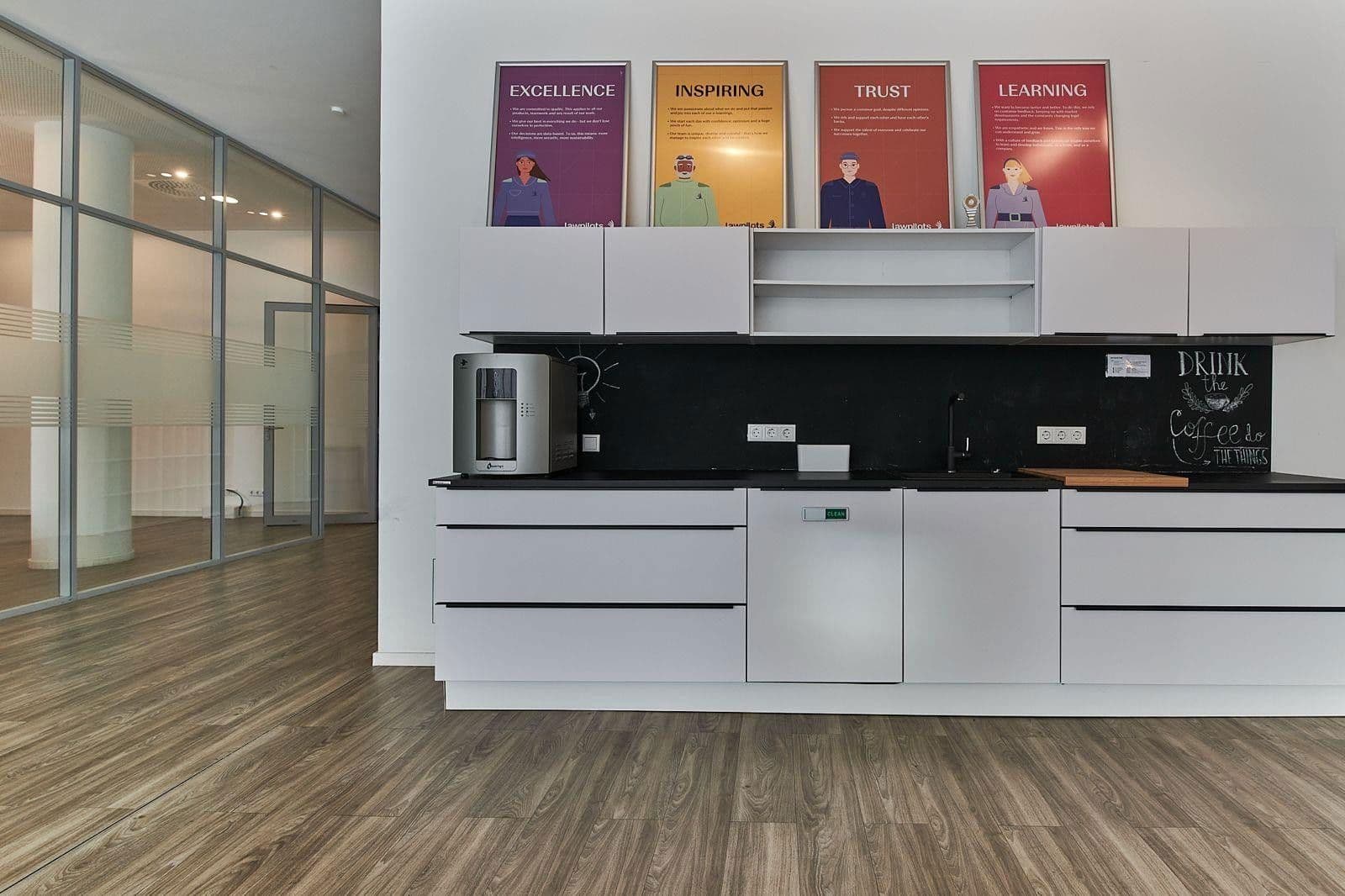 Pronájem kanceláře 541 m², Berlin, Berlín Pronájem kanceláře 541 m², Berlin, Berlín