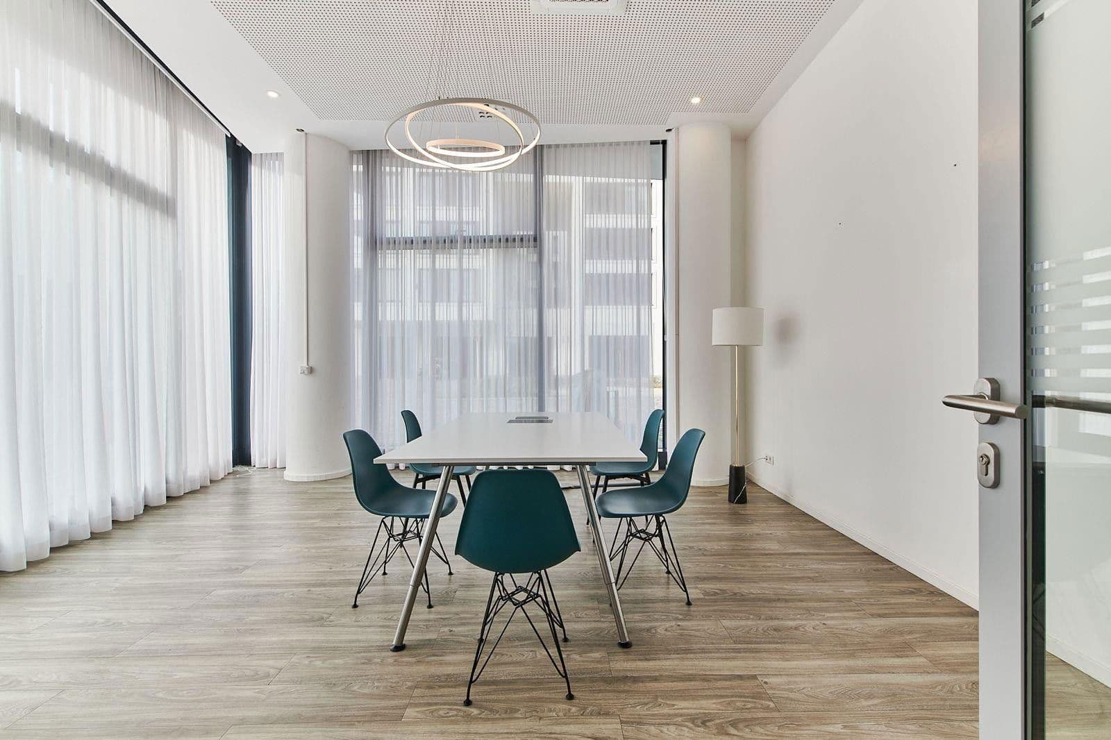 Pronájem kanceláře 541 m², Berlin, Berlín Pronájem kanceláře 541 m², Berlin, Berlín