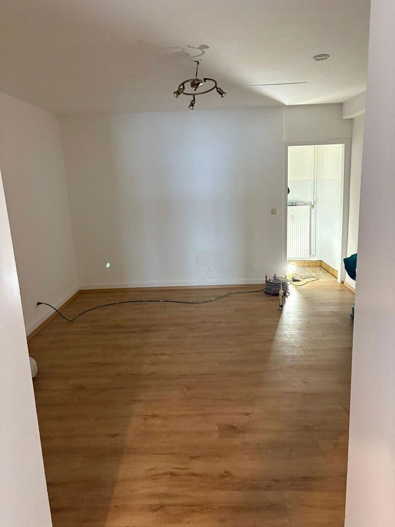 Pronájem bytu 2+1 62 m², Breyeller Straße 35, Nettetal, Severní Porýní-Vestfálsko Pronájem bytu 2+1 62 m², Breyeller Straße 35, Nettetal, Severní Porýní-Vestfálsko