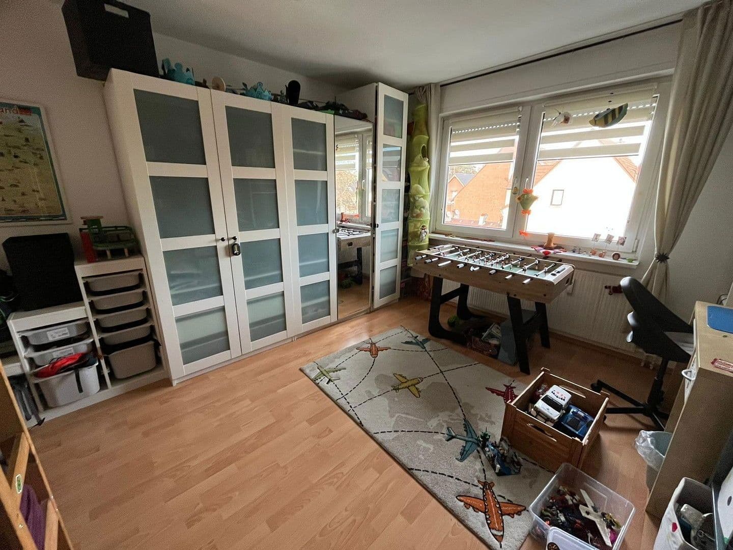 Pronájem bytu 3+1 76 m², Kölner Straße 23, Hürth, Severní Porýní-Vestfálsko Pronájem bytu 3+1 76 m², Kölner Straße 23, Hürth, Severní Porýní-Vestfálsko