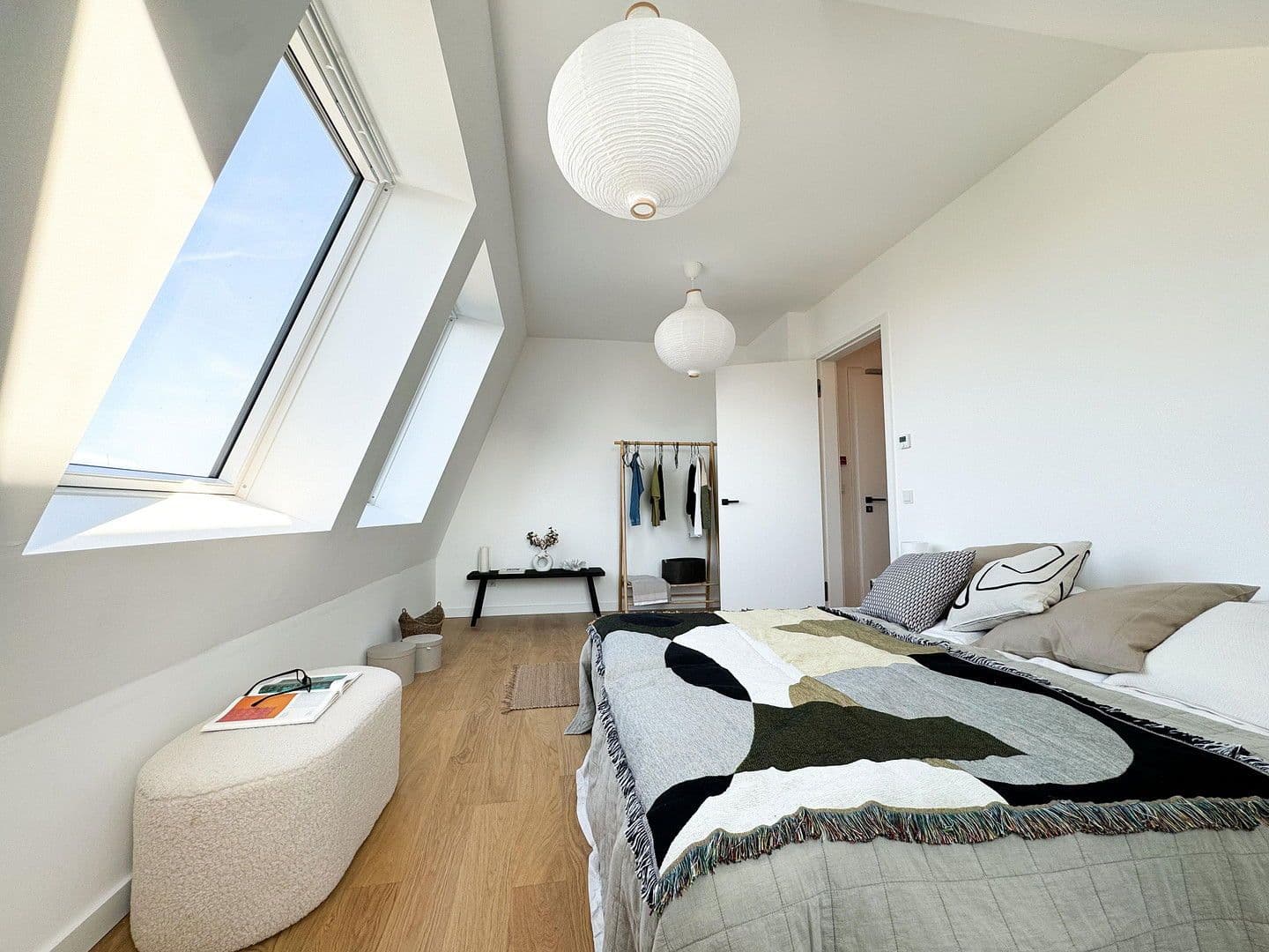 Prodej bytu 2+1 78 m², Berlin, Berlín Prodej bytu 2+1 78 m², Berlin, Berlín