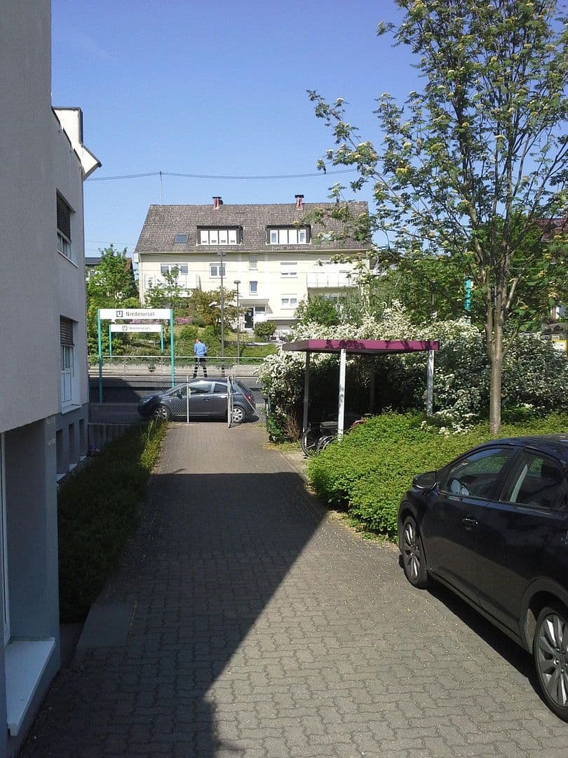 Pronájem kanceláře 92 m², Krautgartenweg 1, Frankfurt Niederursel, Hessen Pronájem kanceláře 92 m², Krautgartenweg 1, Frankfurt Niederursel, Hessen