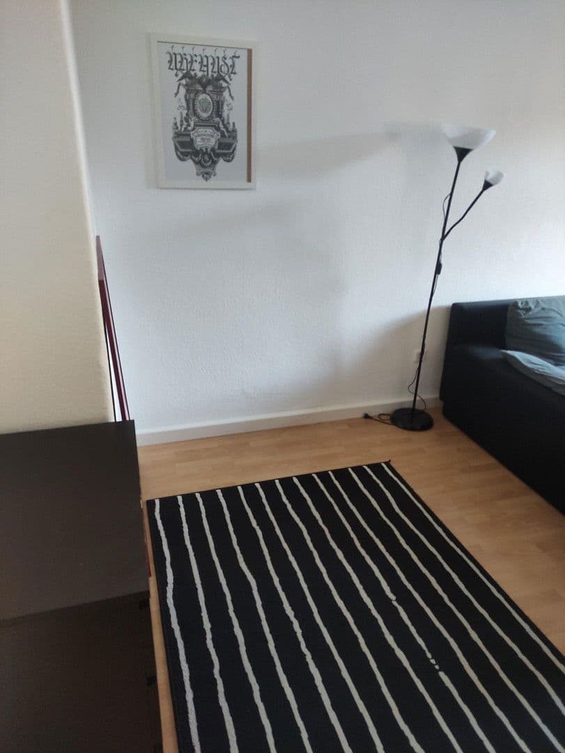 Pronájem bytu 2+1 59 m², Wächterstraße 29, Dresden, Sasko Pronájem bytu 2+1 59 m², Wächterstraße 29, Dresden, Sasko