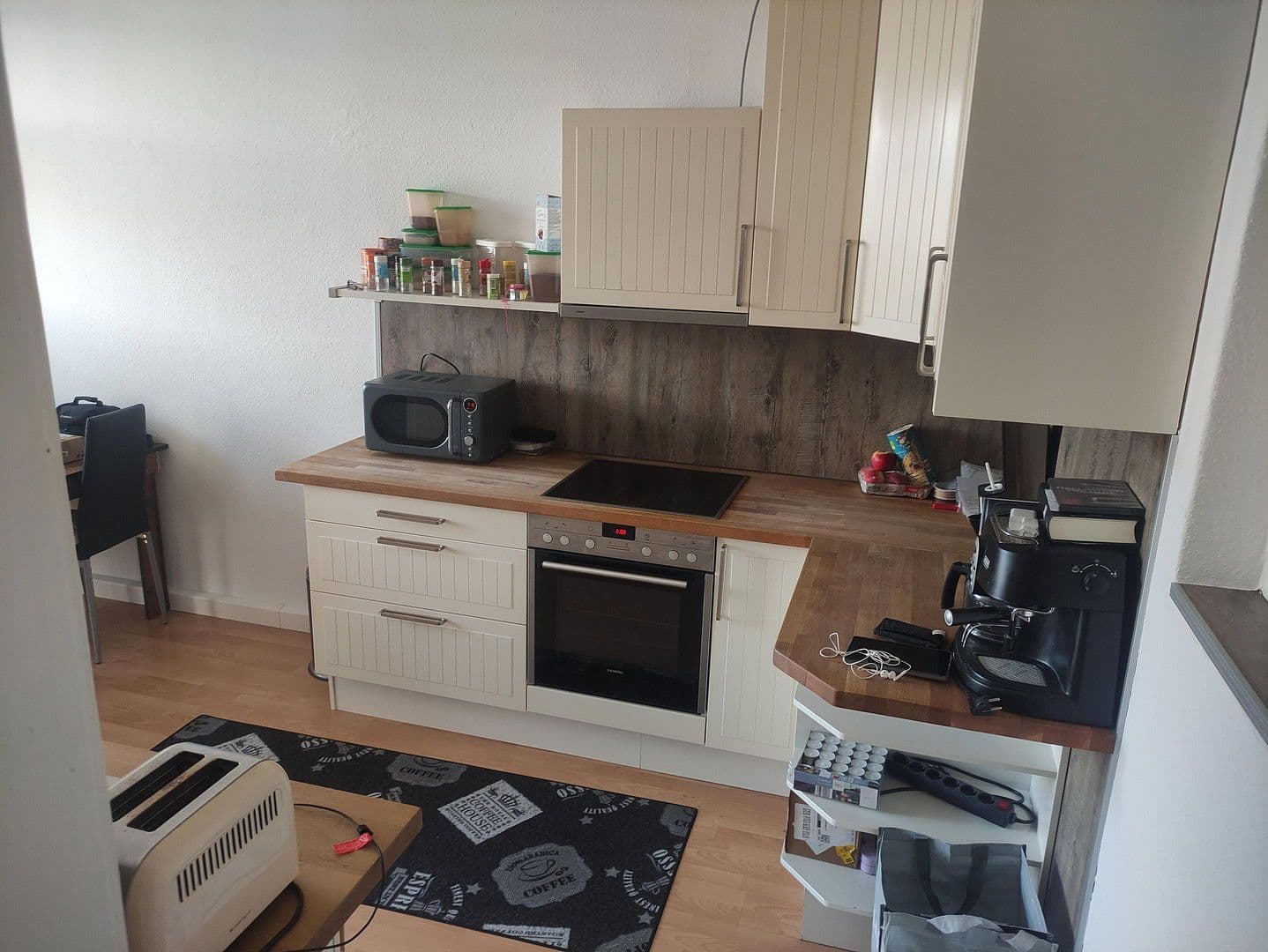 Pronájem bytu 2+1 59 m², Wächterstraße 29, Dresden, Sasko Pronájem bytu 2+1 59 m², Wächterstraße 29, Dresden, Sasko