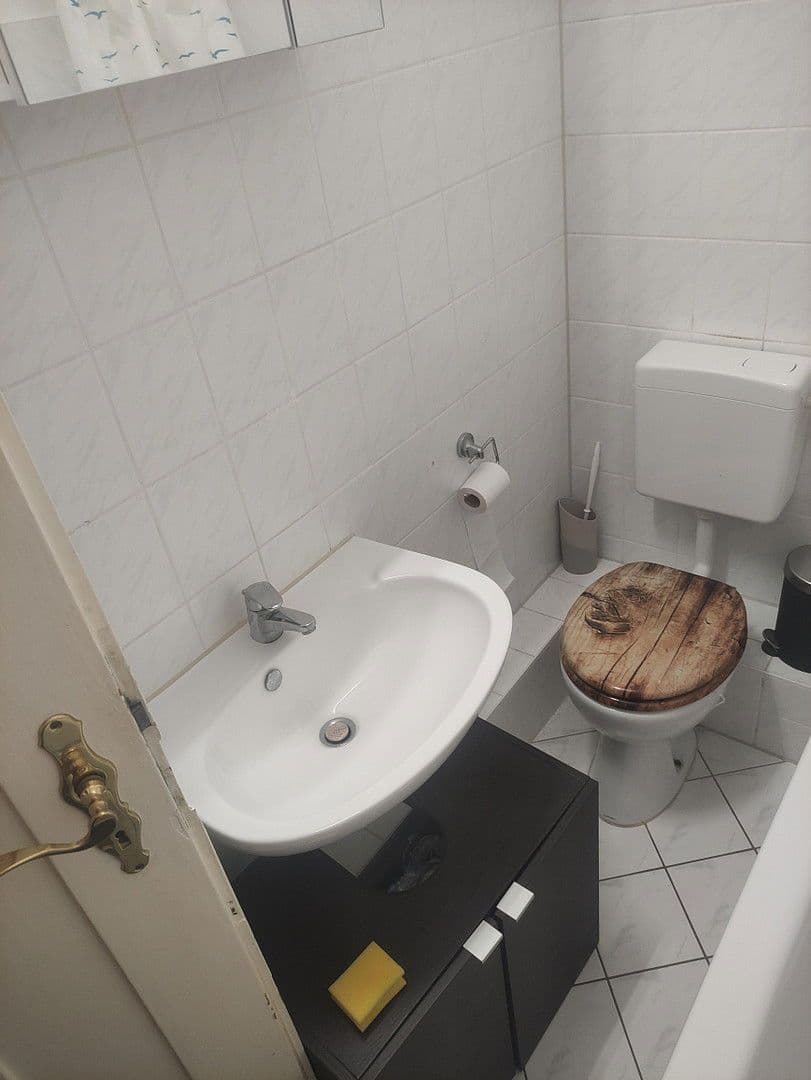 Pronájem bytu 2+1 59 m², Wächterstraße 29, Dresden, Sasko Pronájem bytu 2+1 59 m², Wächterstraße 29, Dresden, Sasko