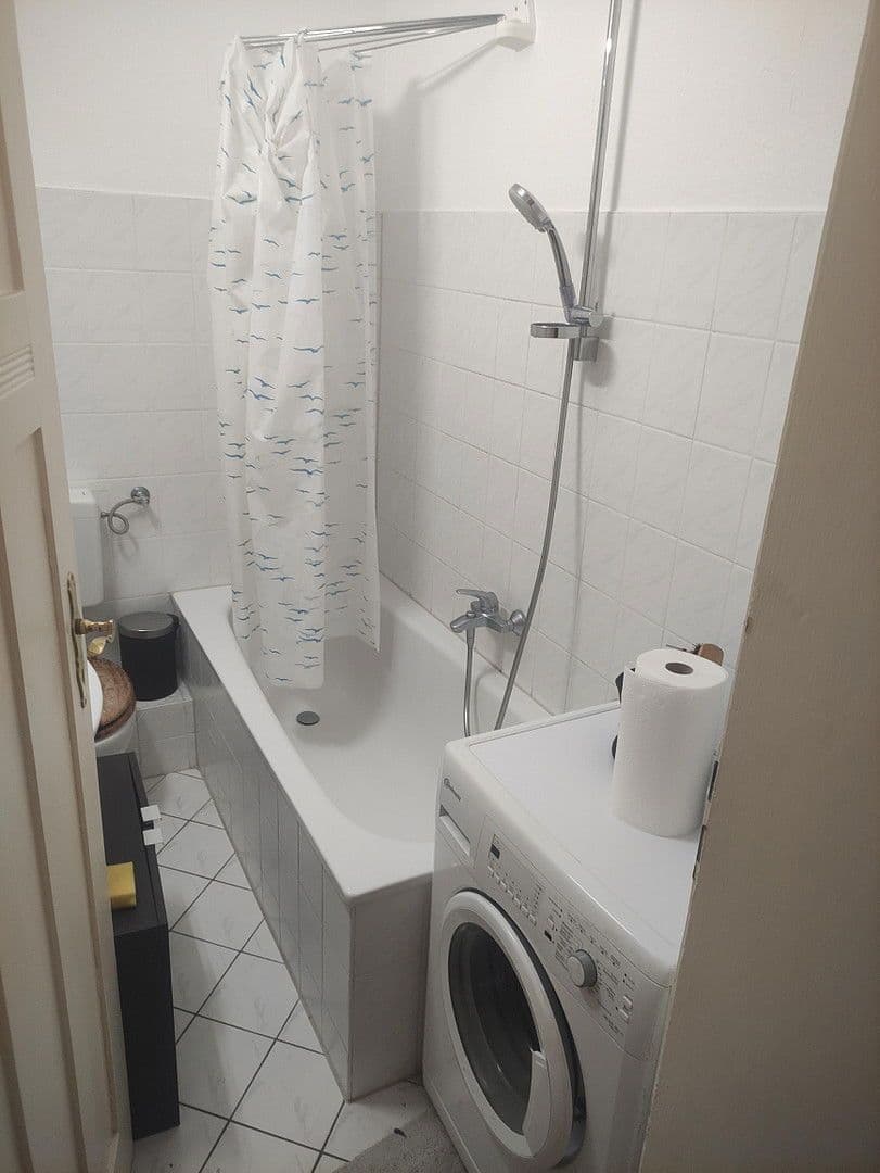 Pronájem bytu 2+1 59 m², Wächterstraße 29, Dresden, Sasko Pronájem bytu 2+1 59 m², Wächterstraße 29, Dresden, Sasko