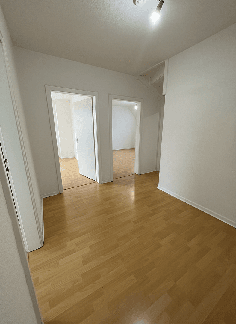 Prodej bytu 3+1 68 m², Heinrichstr. 105, Düsseldorf, Severní Porýní-Vestfálsko Prodej bytu 3+1 68 m², Heinrichstr. 105, Düsseldorf, Severní Porýní-Vestfálsko