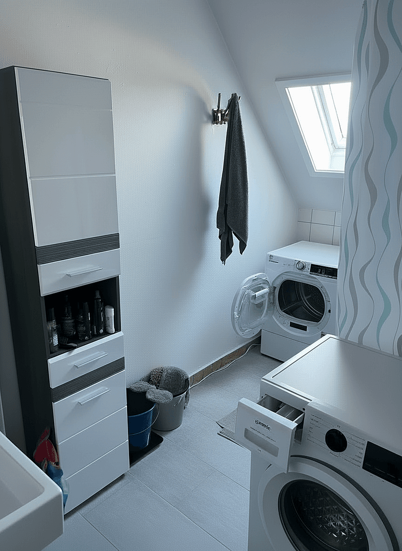 Prodej bytu 3+1 68 m², Heinrichstr. 105, Düsseldorf, Severní Porýní-Vestfálsko Prodej bytu 3+1 68 m², Heinrichstr. 105, Düsseldorf, Severní Porýní-Vestfálsko