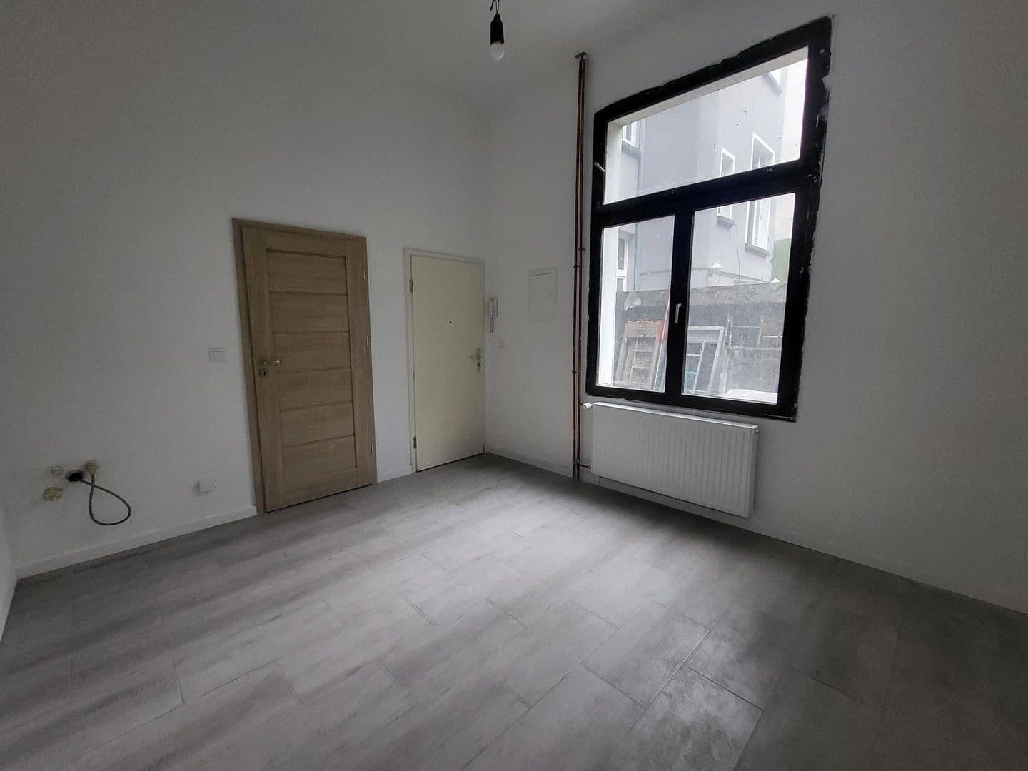 Pronájem bytu 1+1 20 m², Friedrich-Ebert-Str. 168a, Wuppertal, Severní Porýní-Vestfálsko Pronájem bytu 1+1 20 m², Friedrich-Ebert-Str. 168a, Wuppertal, Severní Porýní-Vestfálsko