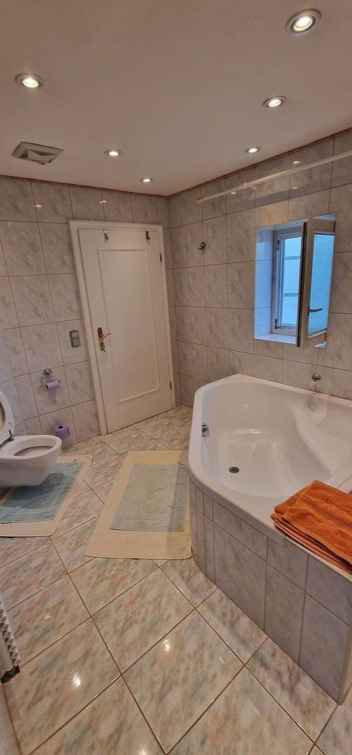 Prodej domu 550 m², pozemek 1.100 m², Salzburg Stadtrand Süd, Salcbursko Prodej domu 550 m², pozemek 1.100 m², Salzburg Stadtrand Süd, Salcbursko