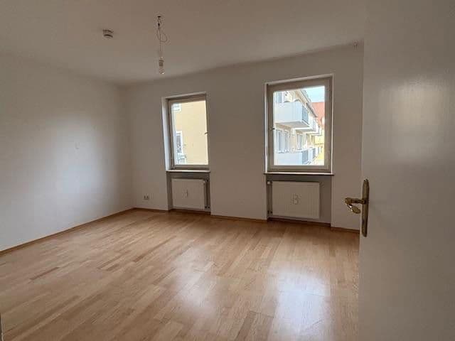 Pronájem bytu 3+1 89 m², München, Bavorsko Pronájem bytu 3+1 89 m², München, Bavorsko